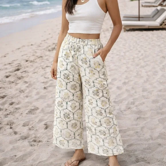 Rachel Zoe Floral Wide-Leg Linen Pants in Cream & Gray Floral Geometric Pattern - Picture 1 of 9